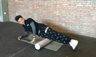 Foam Roller Usage Guide: Relaxation Exercises Collection
