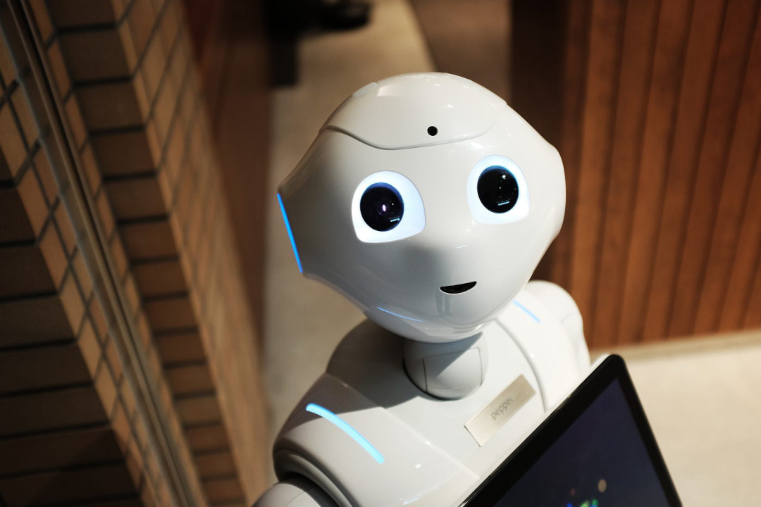 AI PC Era: Rethinking the Best Carrier for Large Models