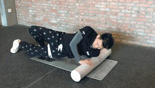 Foam Roller Usage Guide: Relaxation Exercises Collection