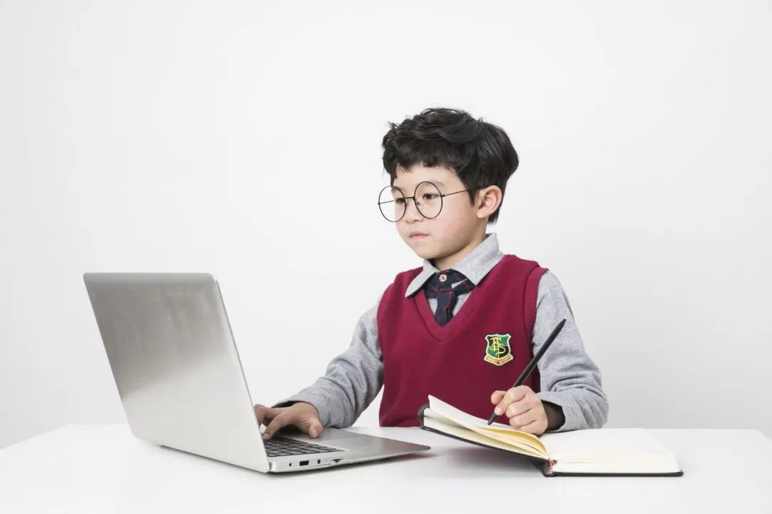 23 Ways for Primary and Secondary School Teachers to Use ChatGPT