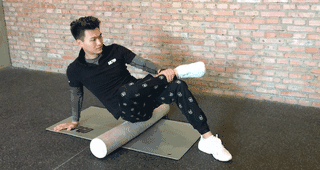Foam Roller Usage Guide: Relaxation Exercises Collection