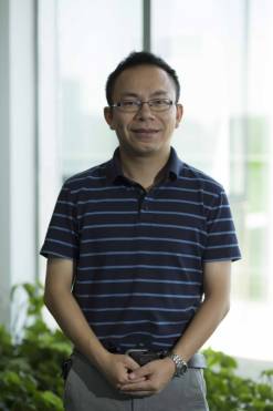 Overview of Knowledge Graph Data Management