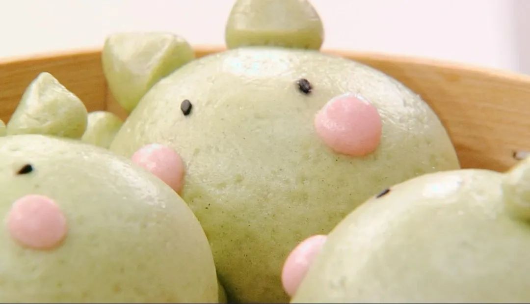 Secrets to Making Delicious Red Bean Buns